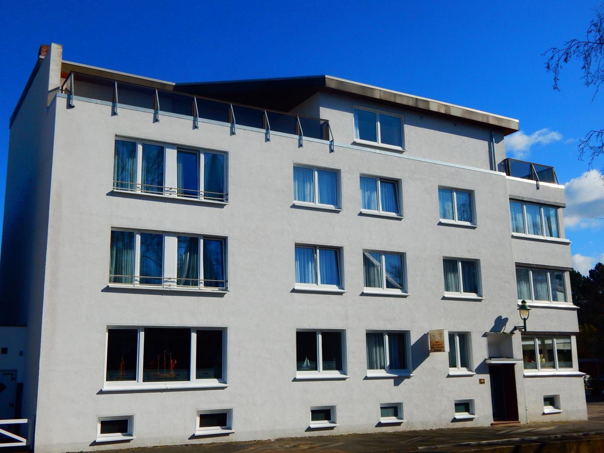 קושהאבן Hotel Zur Seerobbe מראה חיצוני תמונה